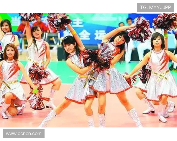 西安街舞队默契配合探秘：舞动青春的热血与激情