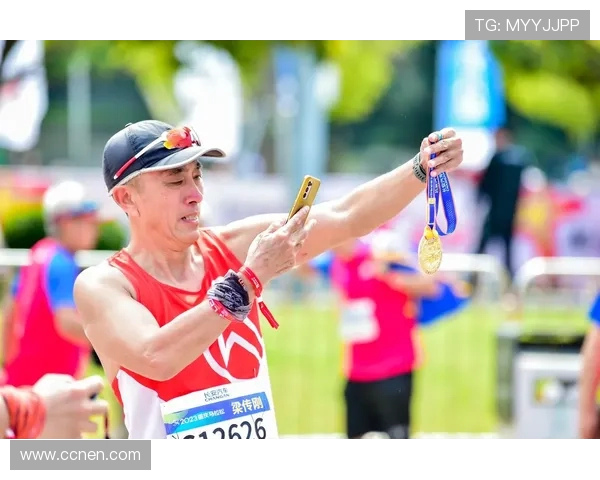 重庆滑板队在城市马拉松中的崛起与突破之路全景揭秘